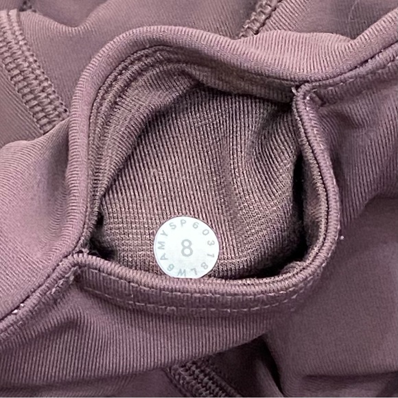 LULULEMON All The Right Places Crop II Figue Mauve Size 8 - Picture 14 of 16